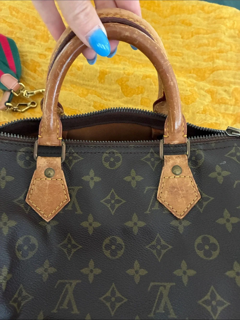 ✨ Vintage 1984 Louis Vuitton Monogram Speedy 30 ✨